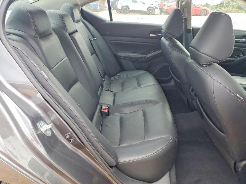 57606816 :رقم المزاد ، 1N4BL4FW5MN356767 vin ، 2021 Nissan Altima مزاد بيع