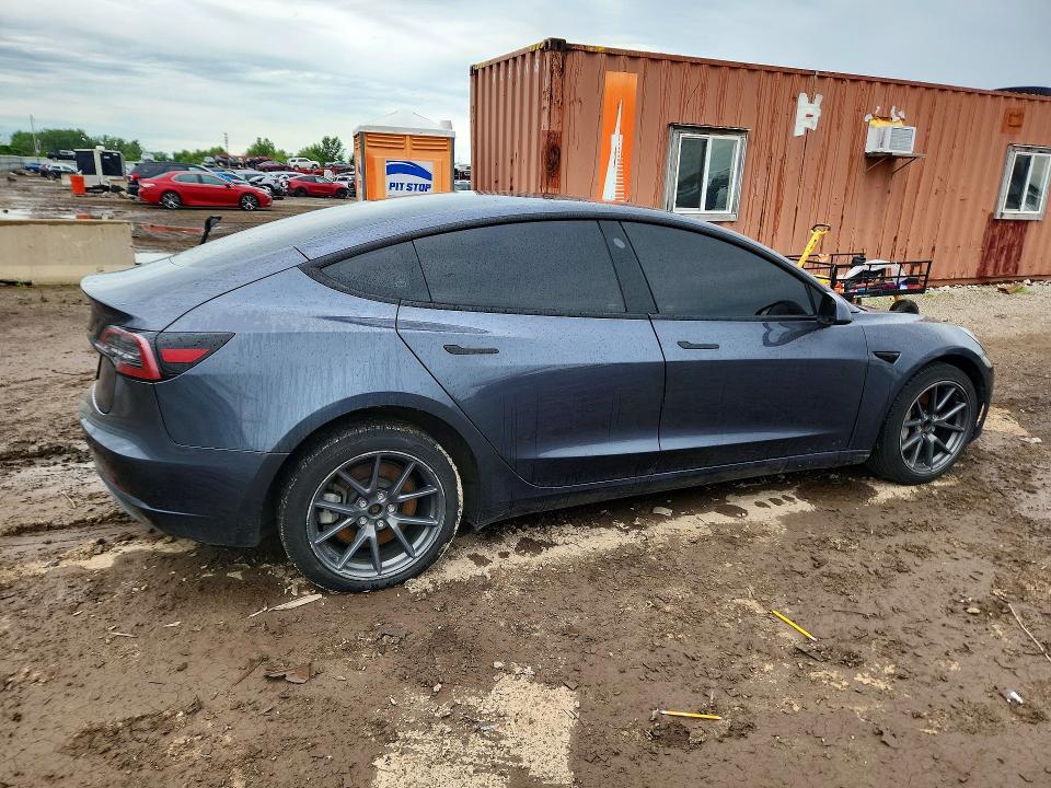 57051306 :رقم المزاد ، 5YJ3E1EA1PF667581 vin ، 2023 Tesla Model 3 مزاد بيع