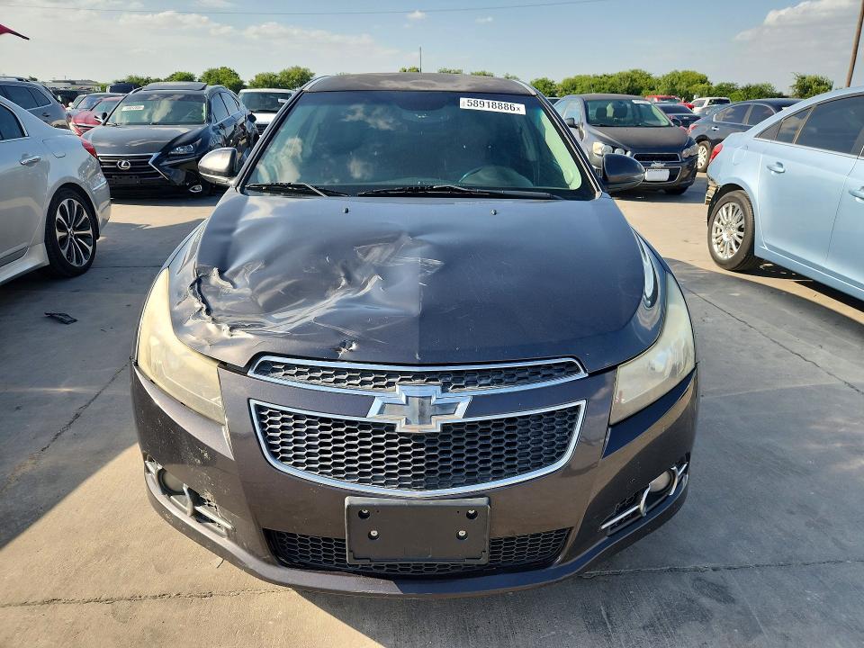 58918886 :رقم المزاد ، 1G1PE5SB1E7327736 vin ، 2014 Chevrolet Cruze مزاد بيع