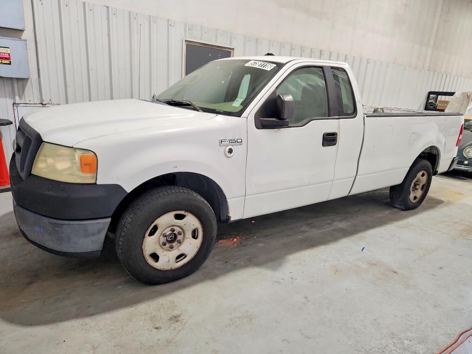 57381116 :رقم المزاد ، 1FTRF12258KB62880 vin ، 2008 Ford F150 مزاد بيع