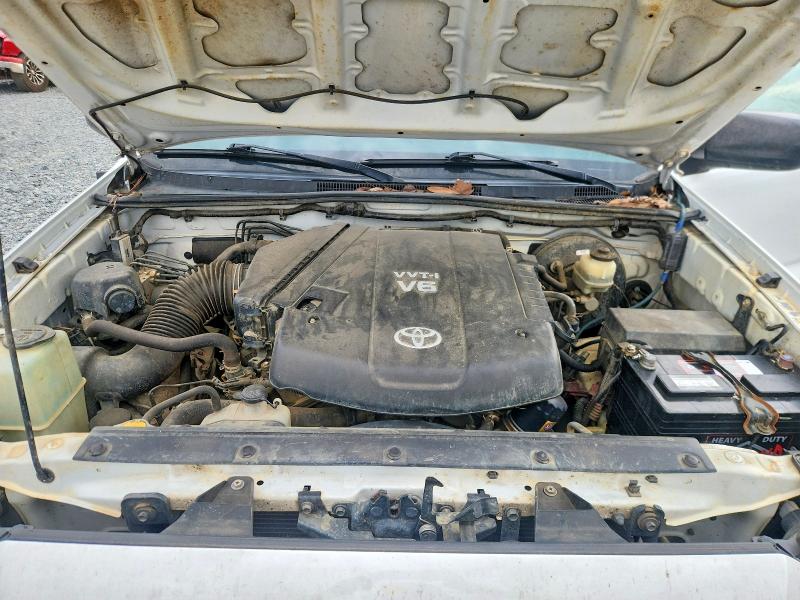 57196526 :رقم المزاد ، 5TFMU4FN3CX008847 vin ، 2012 Toyota Tacoma مزاد بيع