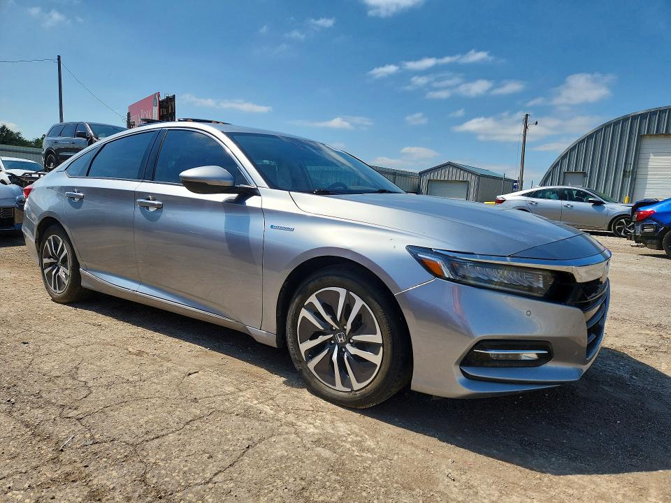 Aukcja sprzedaży 2018 Honda Accord, vin: 1HGCV3F92JA014257, numer aukcji: 56692166