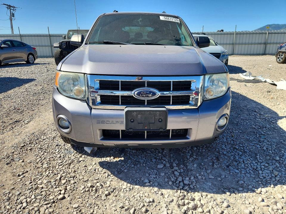 56872126 :رقم المزاد ، 1FMCU93118KD06064 vin ، 2008 Ford Escape مزاد بيع