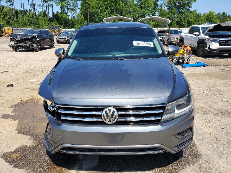 58754496 :رقم المزاد ، 3VV1B7AX6LM112078 vin ، 2020 Volkswagen Tiguan مزاد بيع