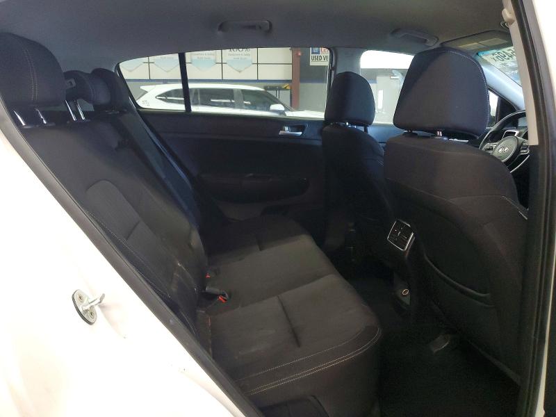 Продажа на аукционе авто 2017 Kia Sportage, vin: KNDPMCACXH7040814, номер лота: 57215496