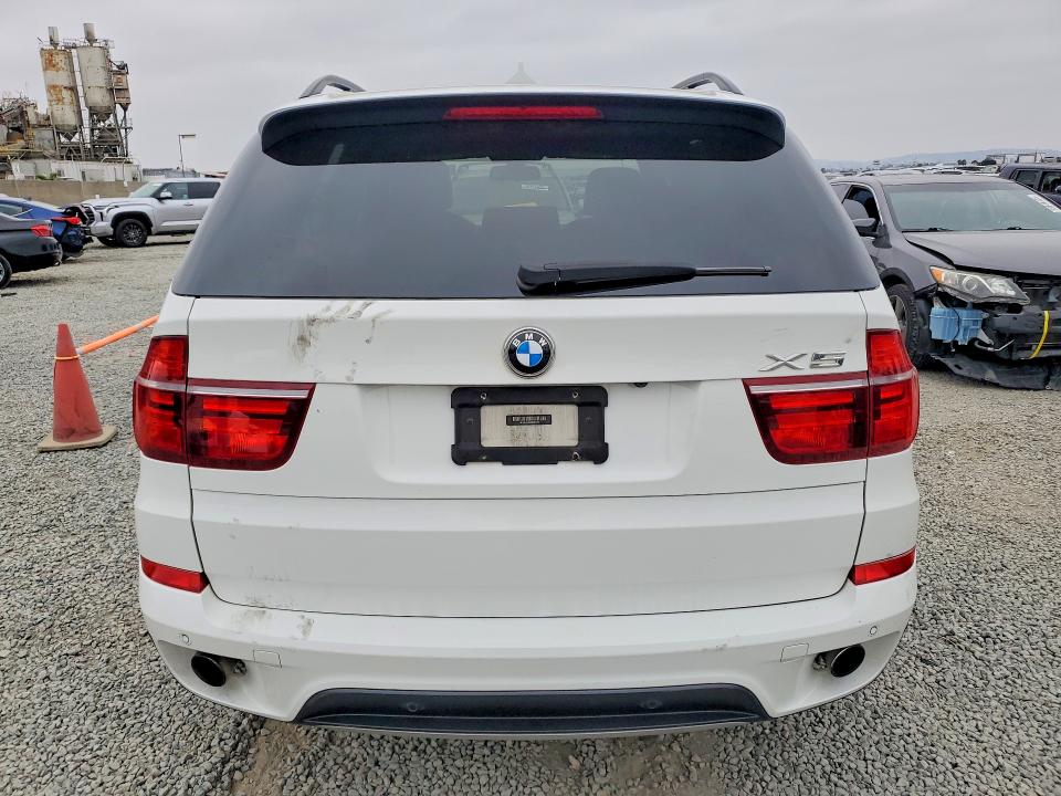 58491416 :رقم المزاد ، 5UXZV4C5XD0E03465 vin ، 2013 Bmw X5 مزاد بيع