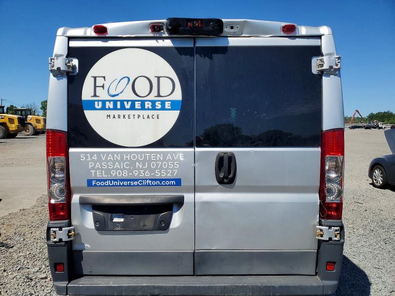 55737206 :رقم المزاد ، 3C6TRVNG2HE528820 vin ، 2017 Ram Promaster 1500 مزاد بيع