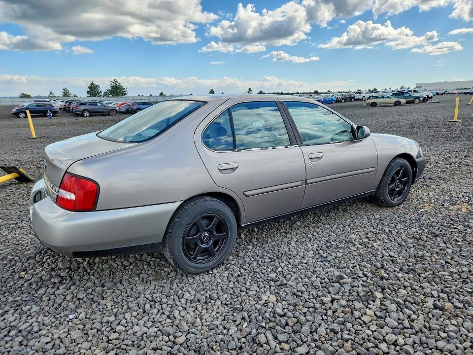 2000 Nissan Altima მანქანა იყიდება აუქციონზე, vin: 1N4DL01DXYC221633, აუქციონის ნომერი: 57005526