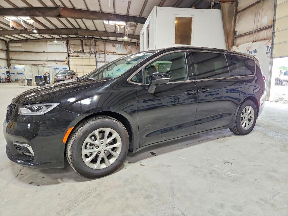 2026 Chrysler Pacifica მანქანა იყიდება აუქციონზე, vin: 2C4RC1GG2TR254939, აუქციონის ნომერი: 57780236