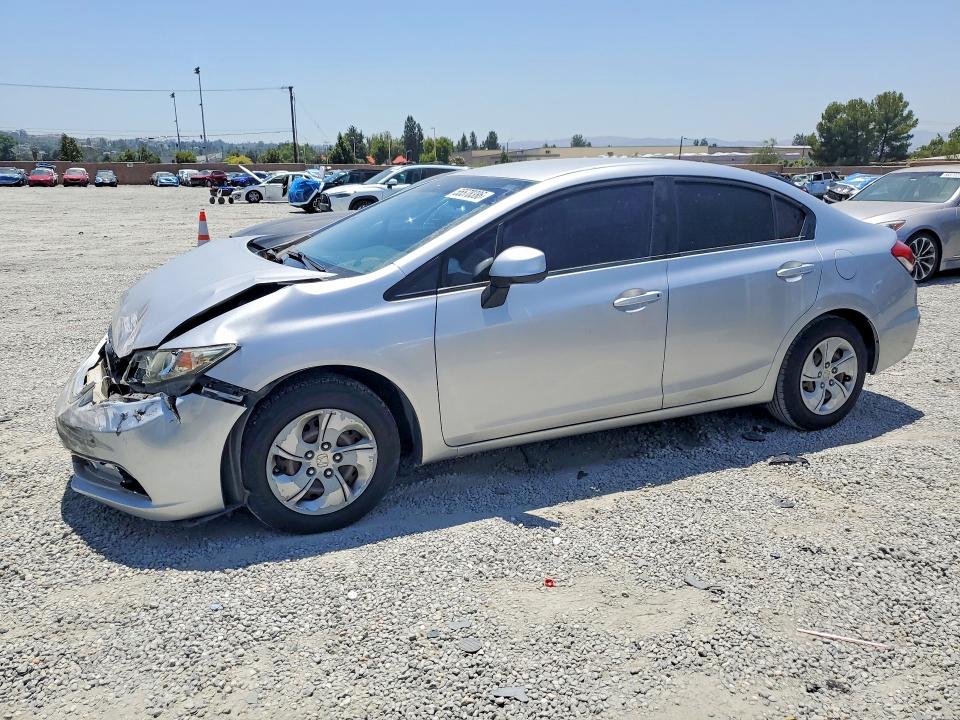 Auction sale of the 2013 Honda Civic, vin: 19XFB2F53DE286166, lot number: 55578386