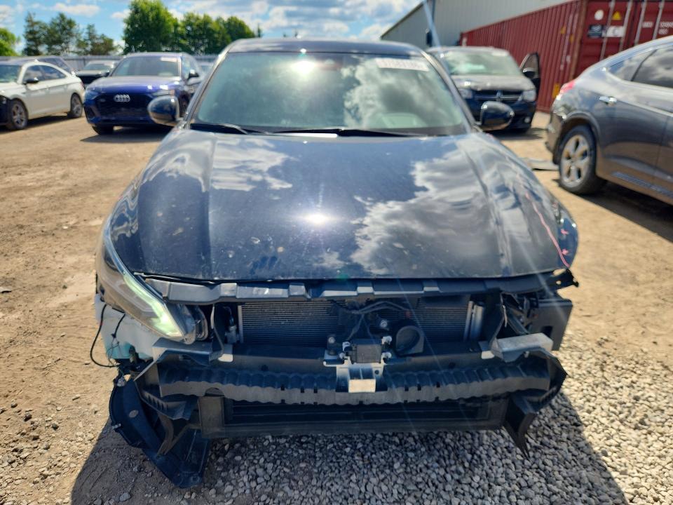 57683186 :رقم المزاد ، 1N4BL4FW4MN346487 vin ، 2021 Nissan Altima مزاد بيع
