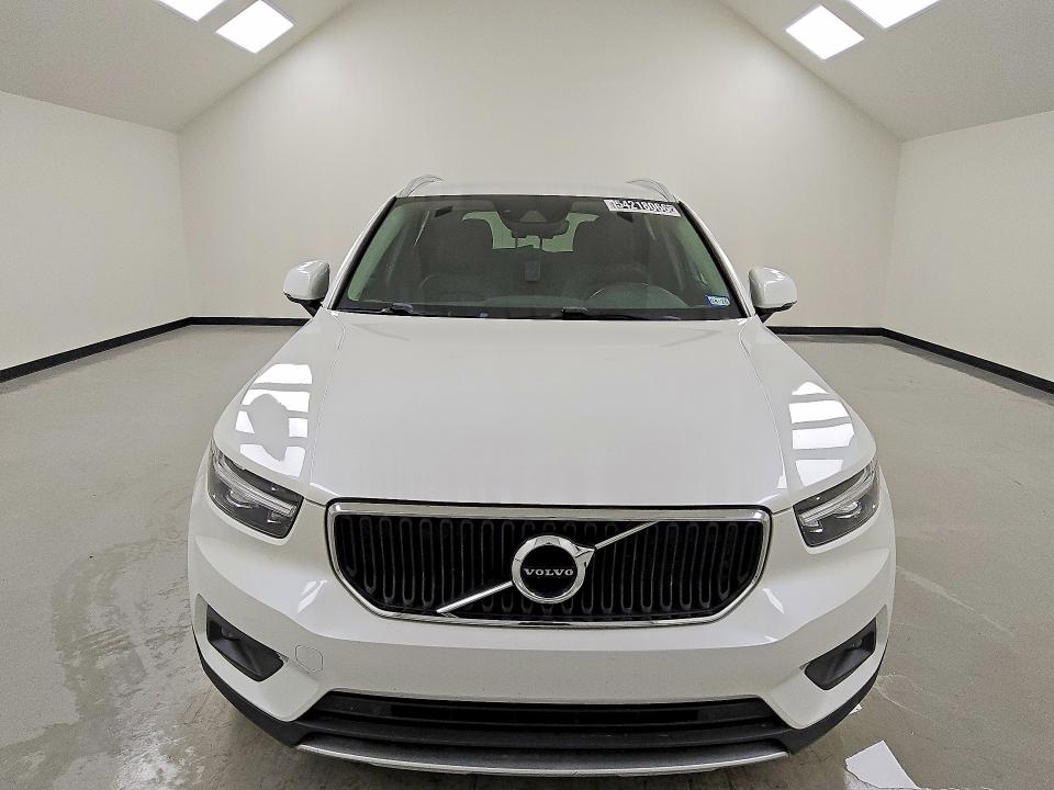 2021 Volvo Xc40 მანქანა იყიდება აუქციონზე, vin: YV4162UK4M2599650, აუქციონის ნომერი: 54218066