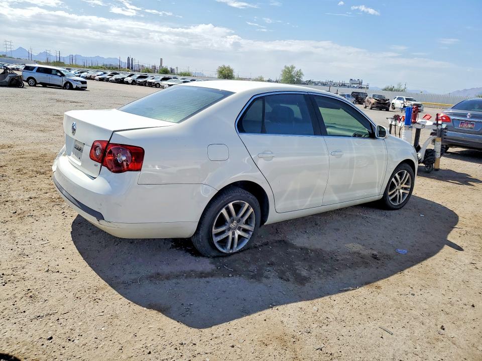 2006 Volkswagen Jetta მანქანა იყიდება აუქციონზე, vin: 3VWRG71K96M766890, აუქციონის ნომერი: 57426326