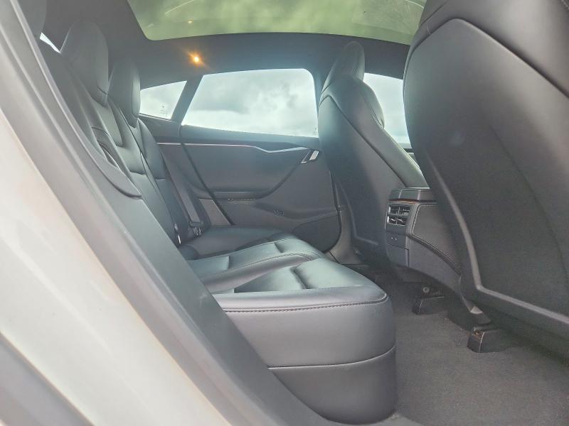 54183326 :رقم المزاد ، 5YJSA1E2XLF367273 vin ، 2020 Tesla Model S مزاد بيع