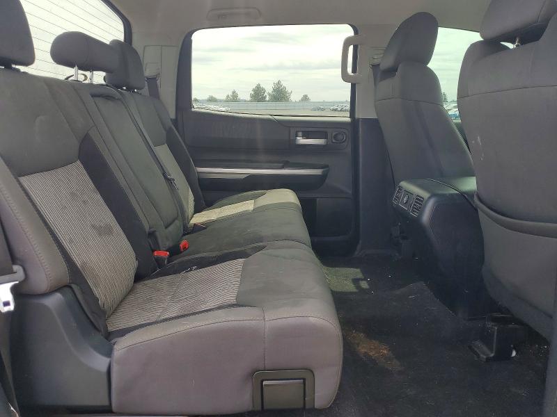 56444466 :رقم المزاد ، 5TFDY5F19HX610313 vin ، 2017 Toyota Tundra مزاد بيع