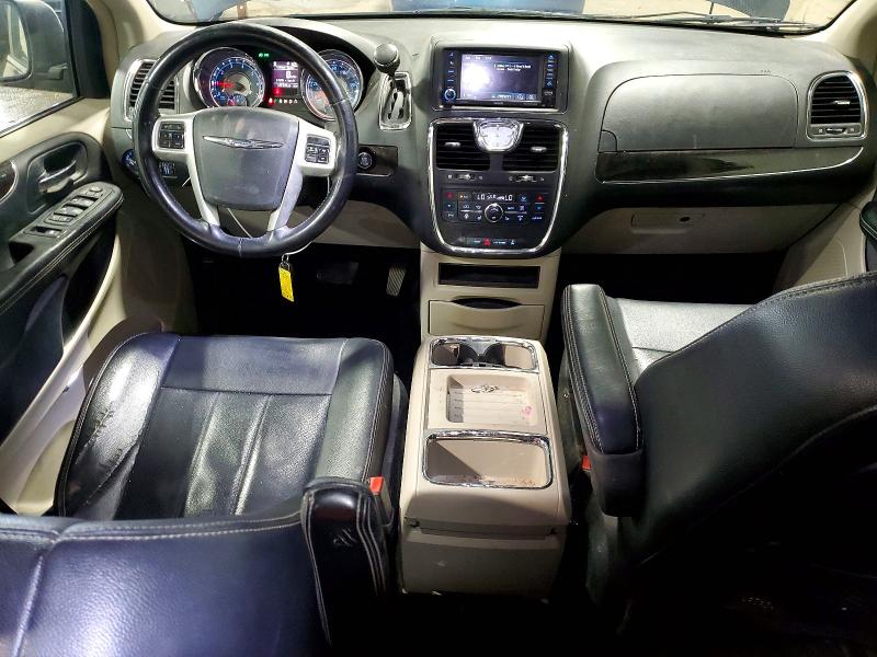 2014 Chrysler Town & Country მანქანა იყიდება აუქციონზე, vin: 2C4RC1CG0ER332742, აუქციონის ნომერი: 57687136