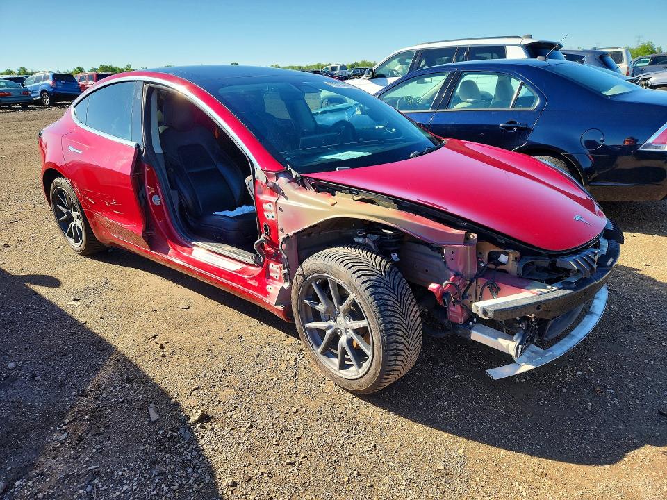 56548476 :رقم المزاد ، 5YJ3E1EA9KF435898 vin ، 2019 Tesla Model 3 مزاد بيع