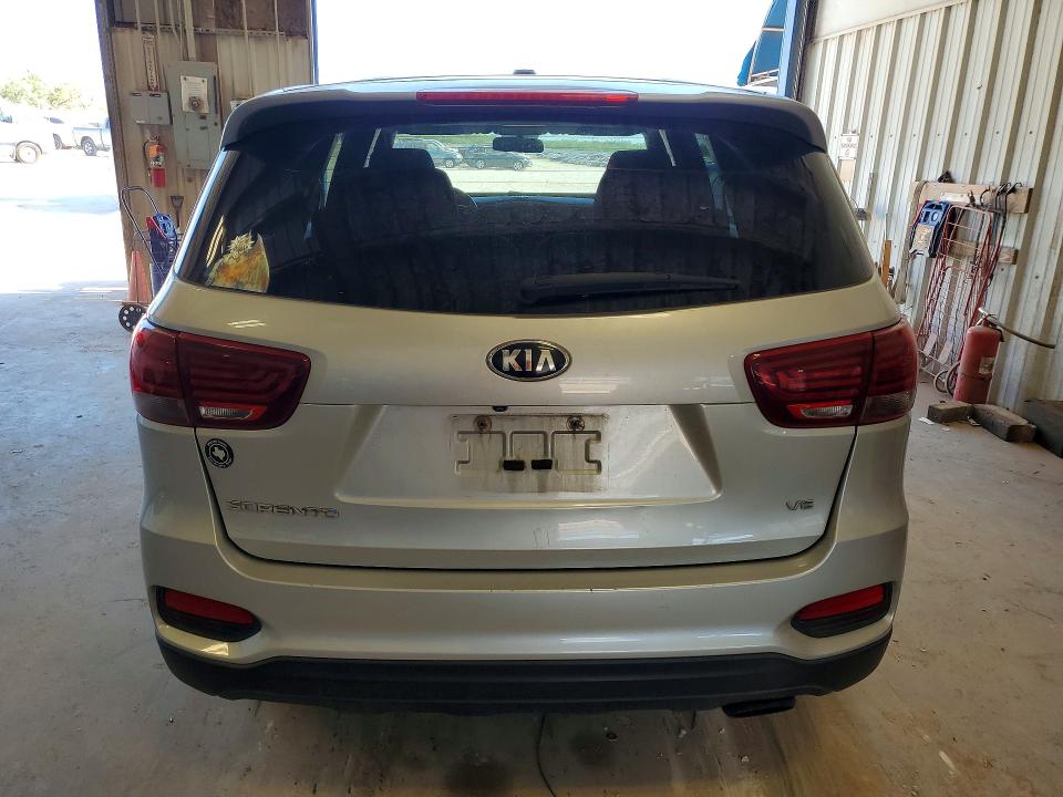 Продажа на аукционе авто 2020 Kia Sorento, vin: 5XYPG4A58LG638460, номер лота: 57681376