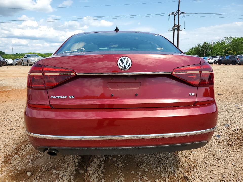 55192026 :رقم المزاد ، 1VWBA7A31JC008791 vin ، 2018 Volkswagen Passat مزاد بيع