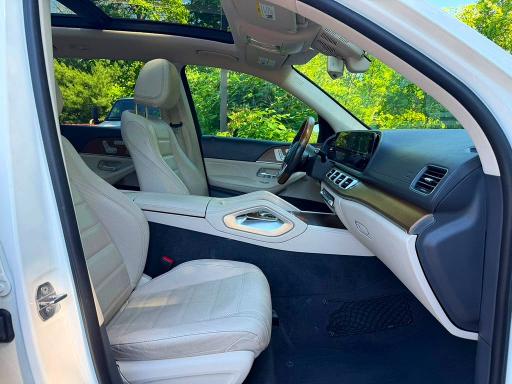 54766686 :رقم المزاد ، 4JGFF8GE2LA165714 vin ، 2020 Mercedes-benz Gls مزاد بيع
