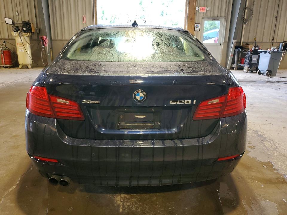 57714586 :رقم المزاد ، WBA5A7C51ED619013 vin ، 2014 Bmw 528 مزاد بيع