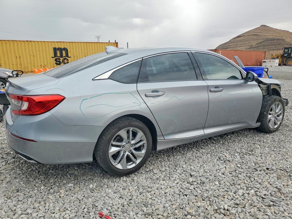 Продаж на аукціоні авто 2018 Honda Accord, vin: 1HGCV1F19JA118968, номер лоту: 58616426