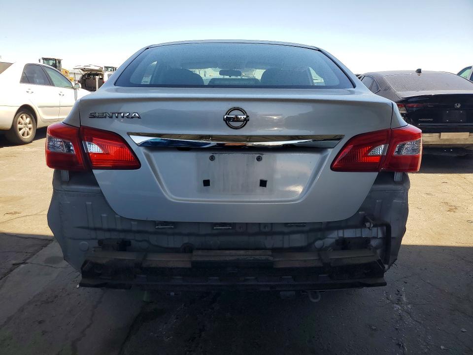 Продажа на аукционе авто 2019 Nissan Sentra, vin: 3N1AB7APXKY205310, номер лота: 55569036