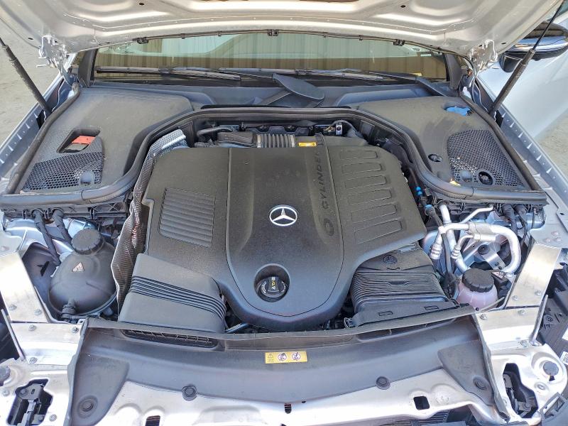 58580496 :رقم المزاد ، W1K1K5JBXMF169771 vin ، 2021 Mercedes-benz E مزاد بيع