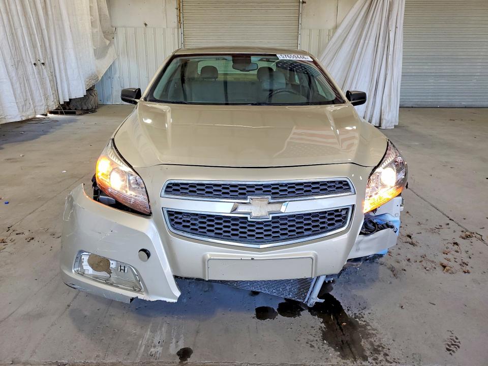 2014 Chevrolet Malibu მანქანა იყიდება აუქციონზე, vin: 1G11B5SLXEF111526, აუქციონის ნომერი: 57659446