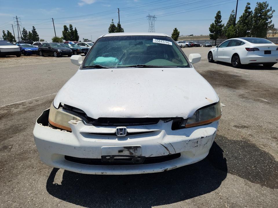 Продажа на аукционе авто 1999 Honda Accord, vin: 1HGCG5548XA152373, номер лота: 55843746