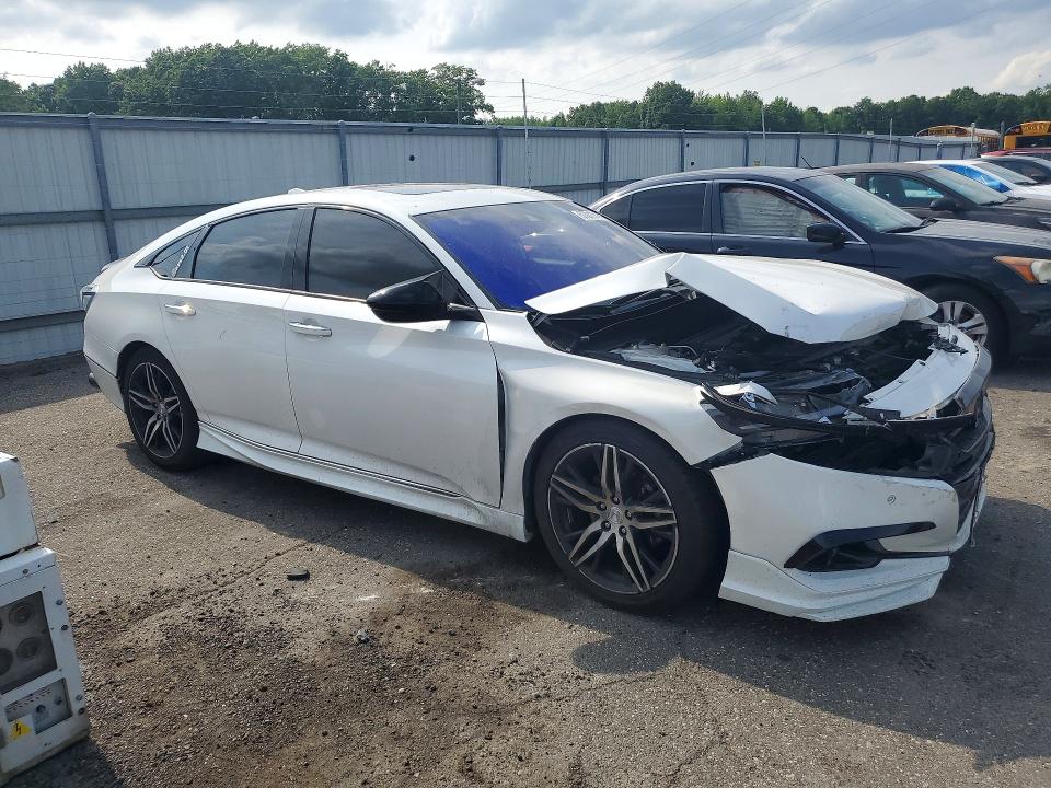 Auction sale of the 2021 Honda Accord, vin: 1HGCV2F9XMA012044, lot number: 57017416