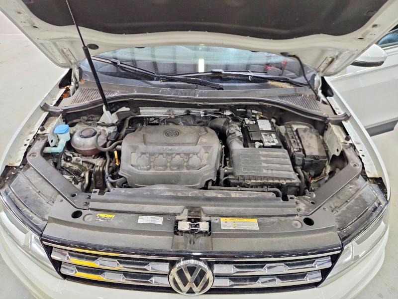 Продажа на аукционе авто 2021 Volkswagen Tiguan, vin: 3VV3B7AX6MM066102, номер лота: 56393156