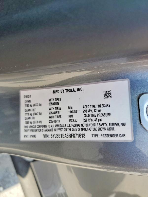 Продажа на аукционе авто 2024 Tesla Model 3, vin: 5YJ3E1EA6RF871618, номер лота: 55765296