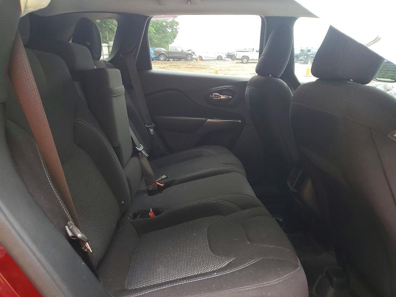 56449136 :رقم المزاد ، 1C4PJLCB0KD286146 vin ، 2019 Jeep Cherokee مزاد بيع