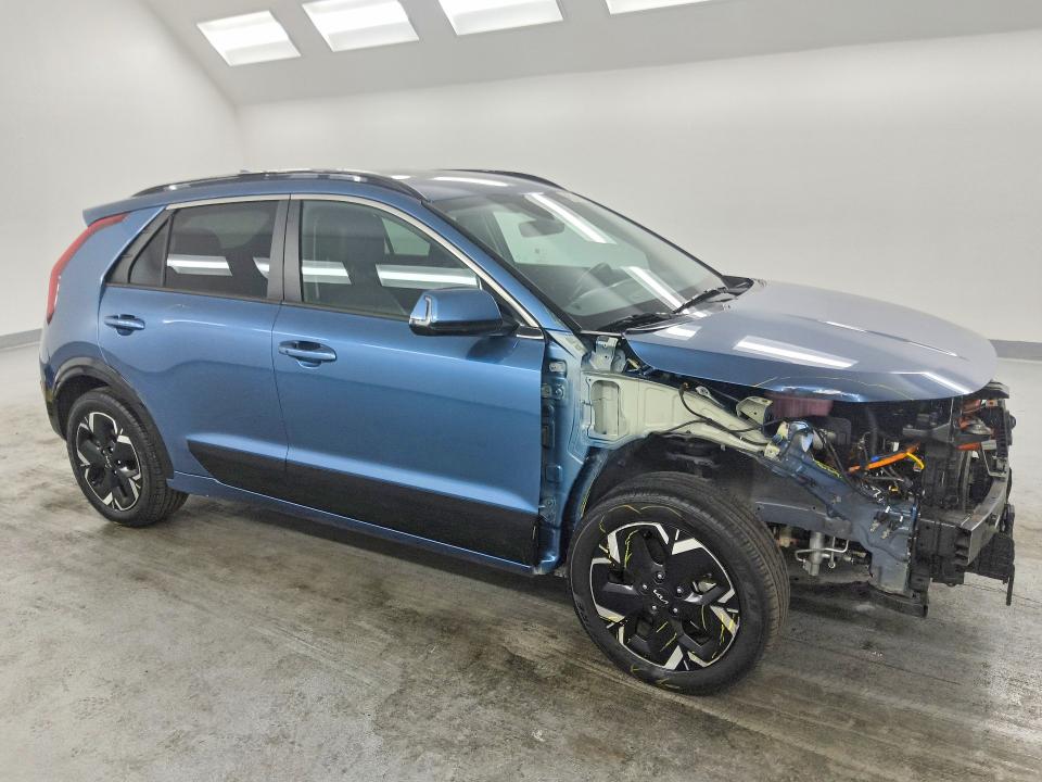 Продаж на аукціоні авто 2023 Kia Niro, vin: KNDCR3L10P5036499, номер лоту: 54546696