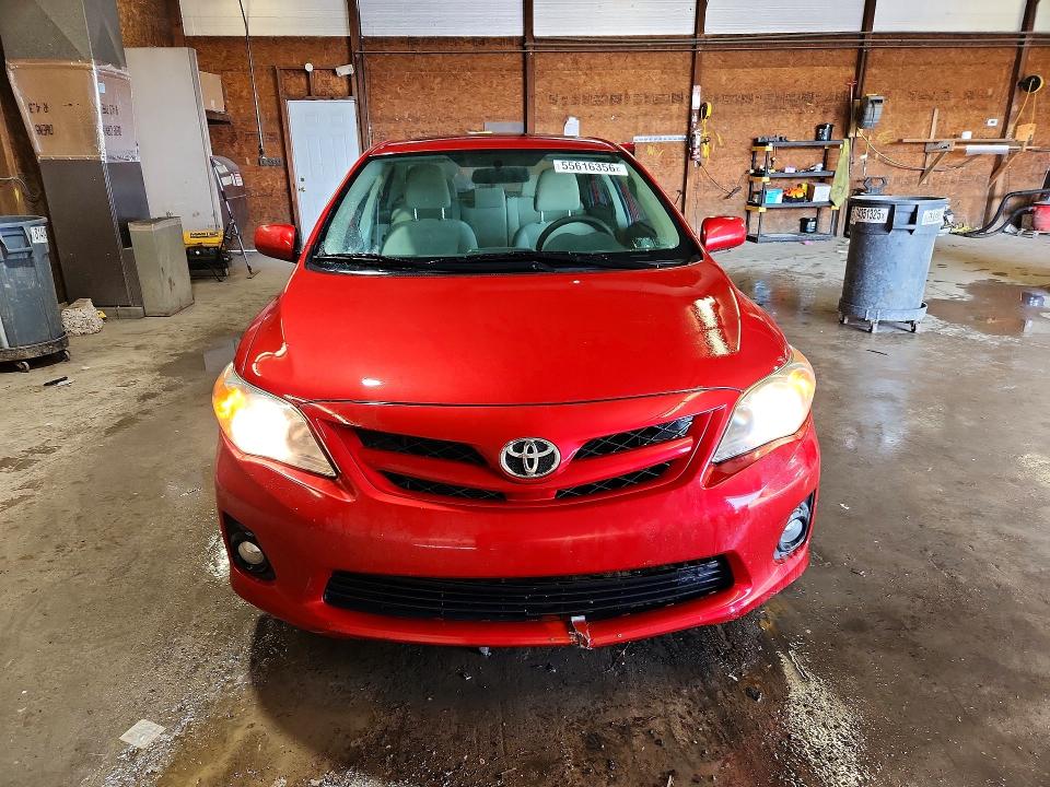 55616356 :رقم المزاد ، 2T1BU4EE3BC593127 vin ، 2011 Toyota Corolla مزاد بيع