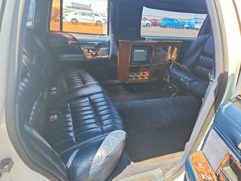 58934096 :رقم المزاد ، 1LNCM81F4LY774661 vin ، 1990 Lincoln Town Car مزاد بيع
