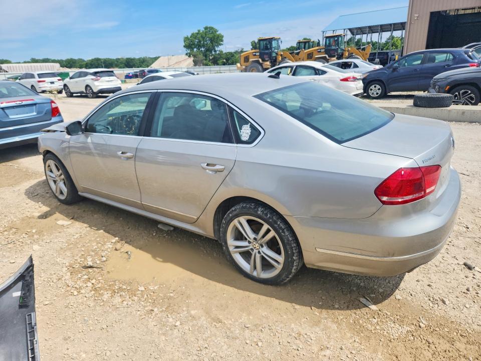 2013 Volkswagen Passat მანქანა იყიდება აუქციონზე, vin: 1VWCN7A30DC079512, აუქციონის ნომერი: 58447346