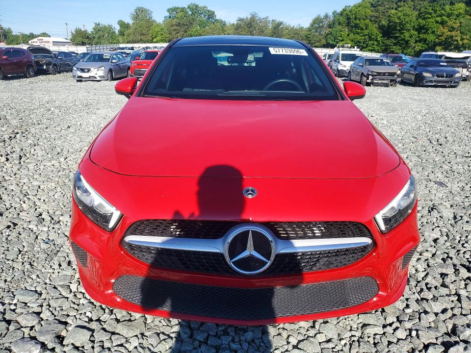 57733096 :رقم المزاد ، WDD3G4EB1LW038760 vin ، 2020 Mercedes-benz A مزاد بيع