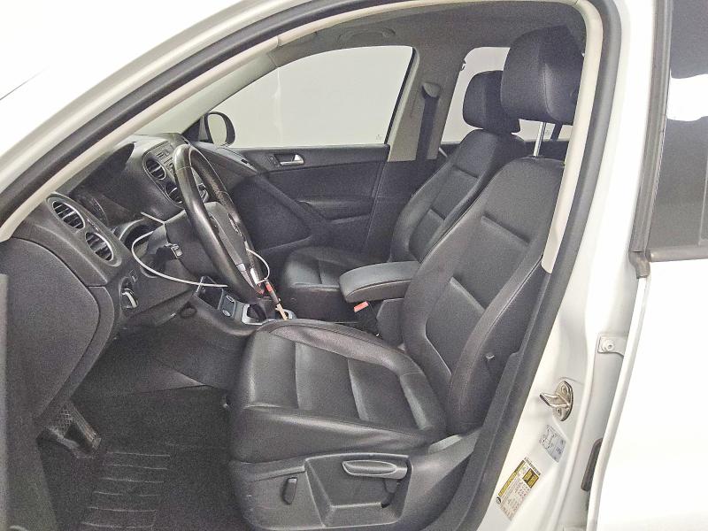 2016 Volkswagen Tiguan მანქანა იყიდება აუქციონზე, vin: WVGAV7AX4GW534714, აუქციონის ნომერი: 58413076