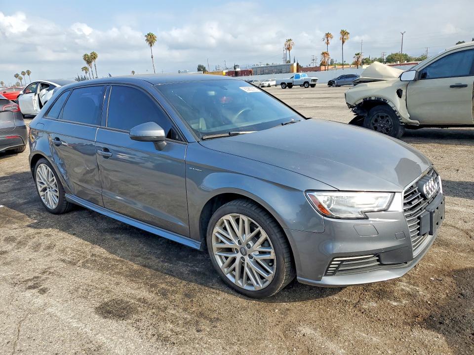 Aukcja sprzedaży 2018 Audi A3, vin: WAUUPBFF5JA067934, numer aukcji: 85982365