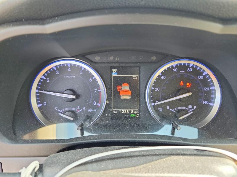 58910166 :رقم المزاد ، 5TDKZRFH5JS538174 vin ، 2018 Toyota Highlander مزاد بيع