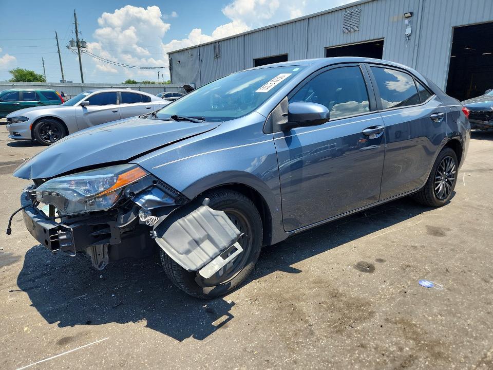 55781236 :رقم المزاد ، 2T1BURHE7JC991626 vin ، 2018 Toyota Corolla مزاد بيع