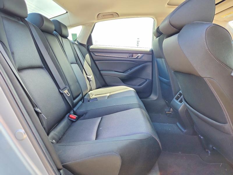 55610126 :رقم المزاد ، 1HGCV3F49KA017128 vin ، 2019 Honda Accord مزاد بيع