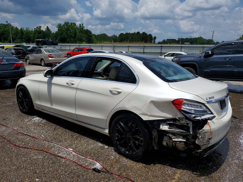 57913766 :رقم المزاد ، 55SWF4JBXFU067133 vin ، 2015 Mercedes-benz C مزاد بيع