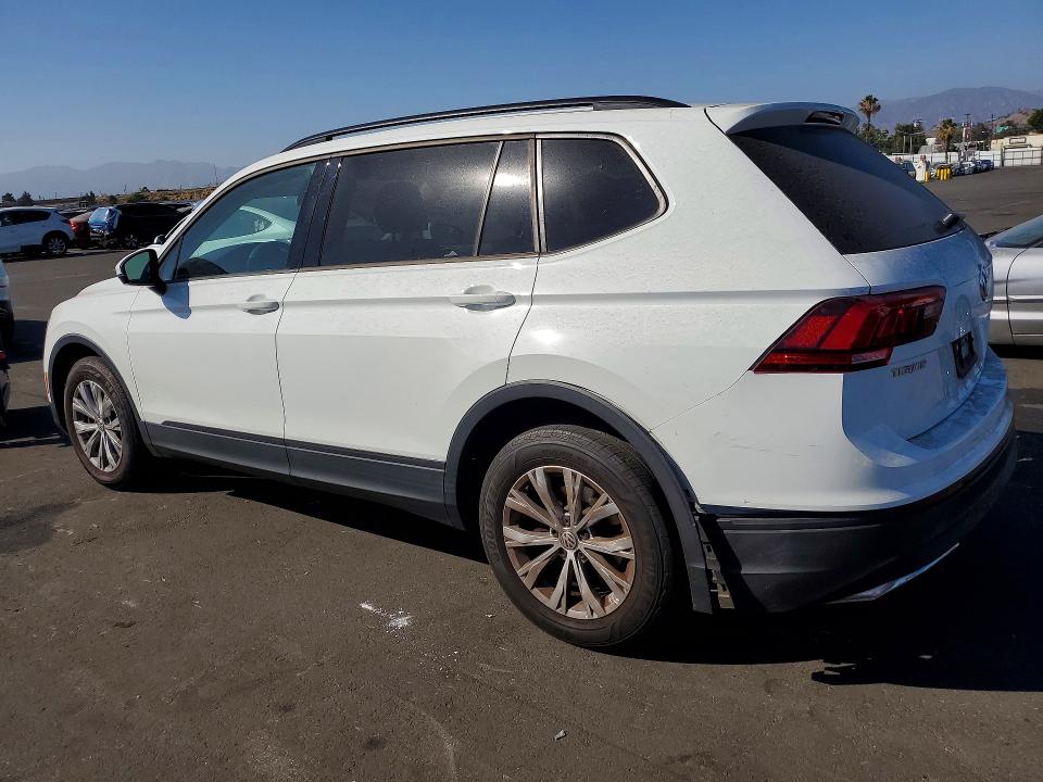 2018 Volkswagen Tiguan მანქანა იყიდება აუქციონზე, vin: 3VV0B7AX6JM116320, აუქციონის ნომერი: 56173546