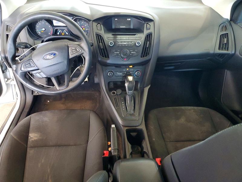 57397766 :رقم المزاد ، 1FADP3K25FL375893 vin ، 2015 Ford Focus مزاد بيع