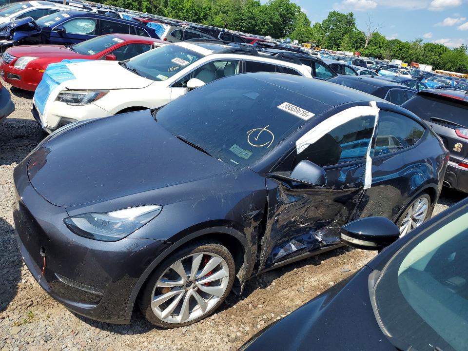 Продажа на аукционе авто 2024 Tesla Model Y, vin: 7SAYGDEFXRA282987, номер лота: 55500616