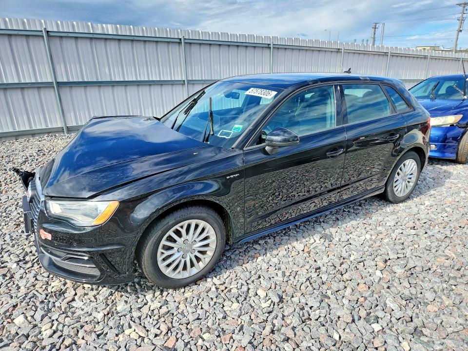 Продаж на аукціоні авто 2016 Audi A3, vin: WAUVPBFF0GA093130, номер лоту: 57578306