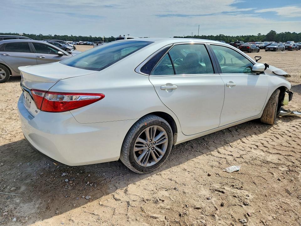 55913616 :رقم المزاد ، 4T1BF1FKXHU287191 vin ، 2017 Toyota Camry مزاد بيع